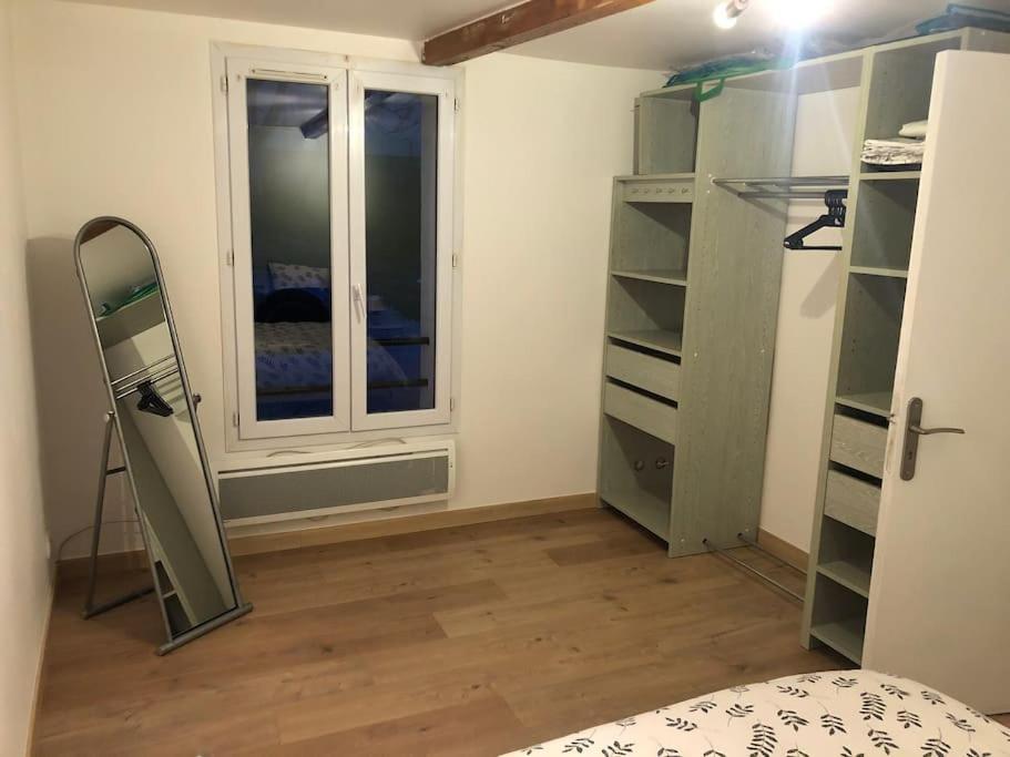 Logement De Plain-Pied Avec Jardin, Terrasse Gurgy Eksteriør bilde